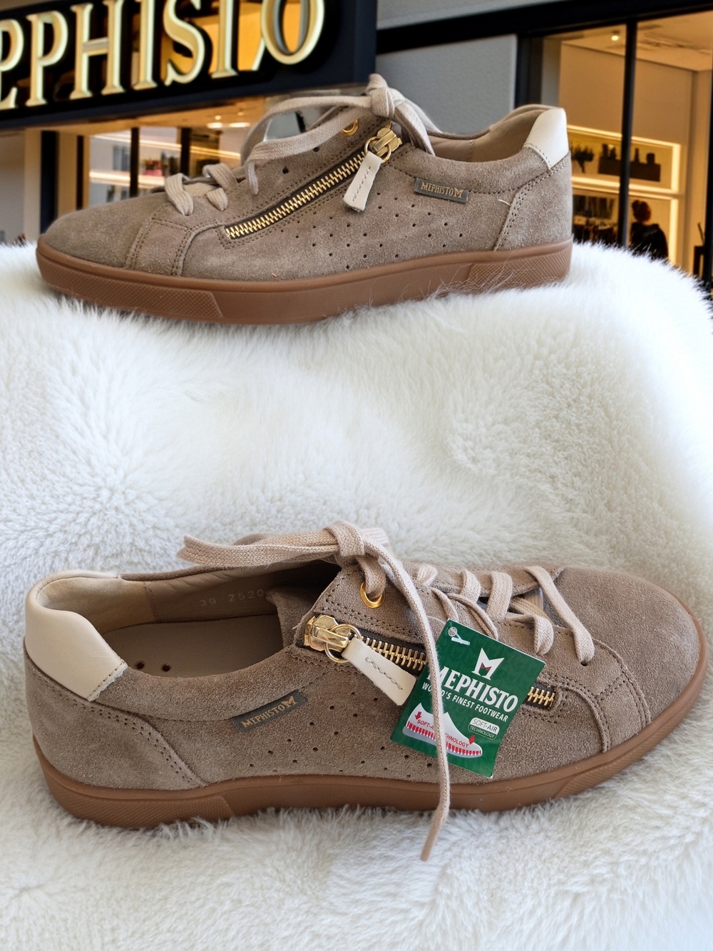 New Mephisto Nikita Beige Taupe Suede Lace-Up Sneaker with Gold Zipper Size 7.5